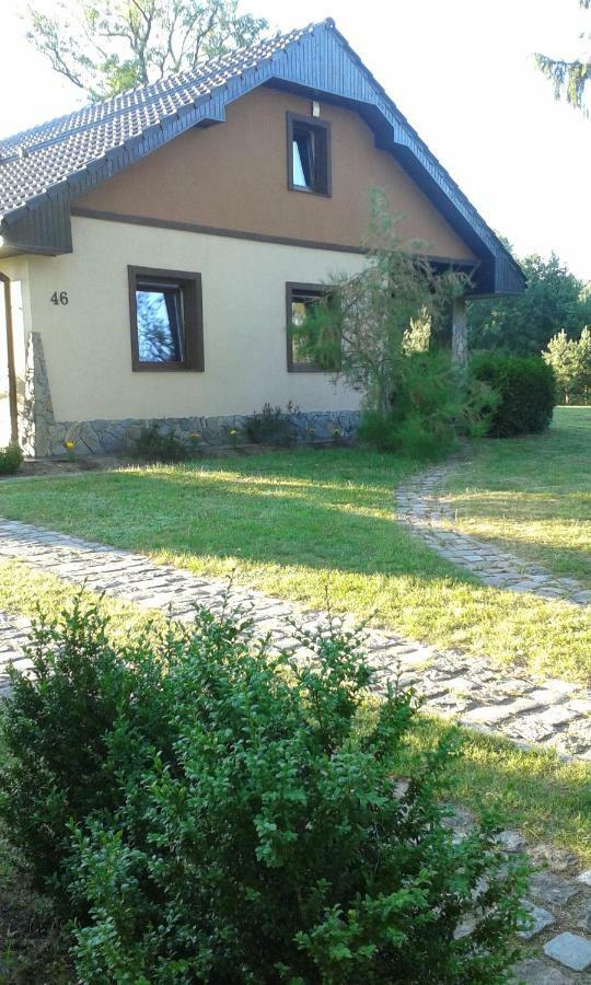 Domek Pod Pobierowem Gostyniec Exterior foto